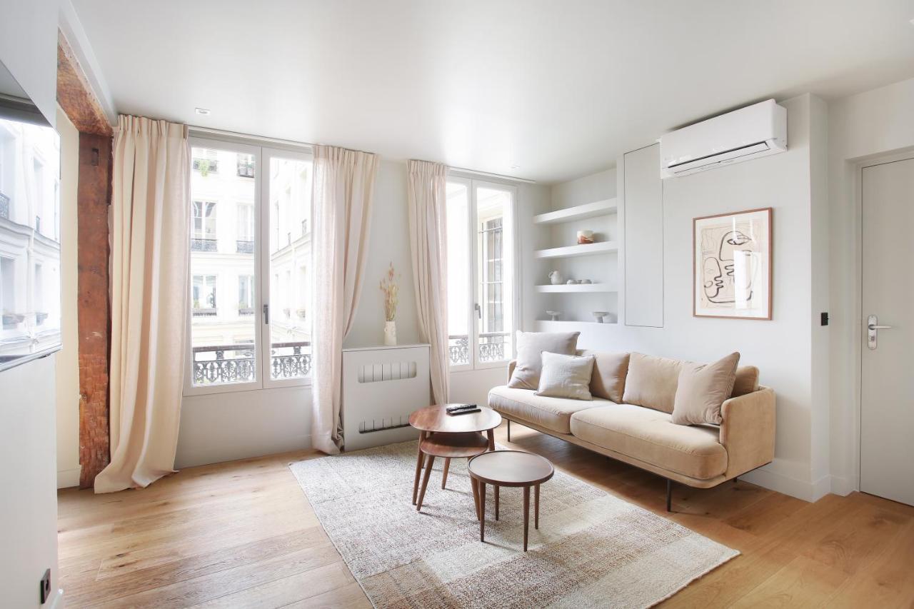 Residence In The Center Of Paris By Studio Prestige Exterior photo